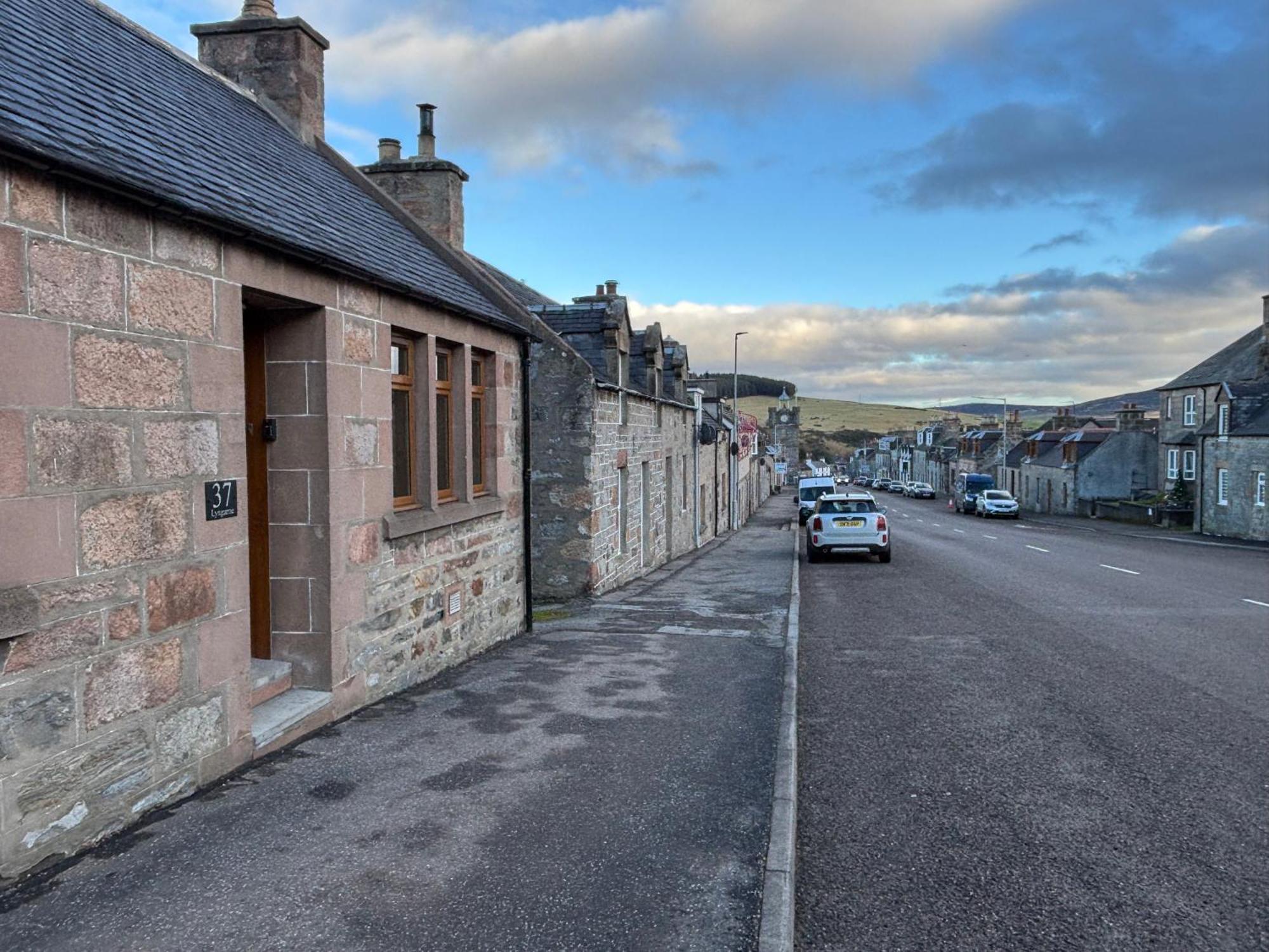 Lyngarrie Villa Dufftown Exteriör bild